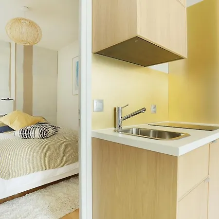 Apartment Etienne Marcel / Louvre